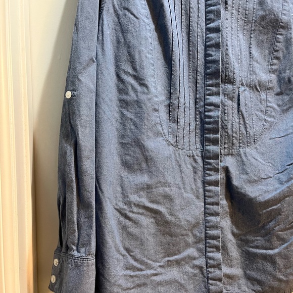 Travel Smith Blue Chambray Long Sleeve Button Up Collar roll up sleeves top XL - Picture 4 of 6